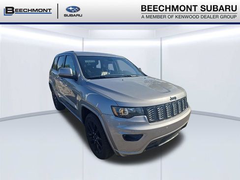 Used 2018 Jeep Grand Cherokee Altitude AWD/4WD image 1