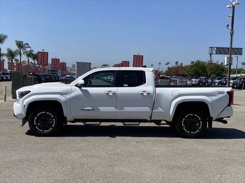 Certified 2026 Toyota Tacoma TRD Sport w/ TRD Sport Upgrade Package AWD/4WD image 40