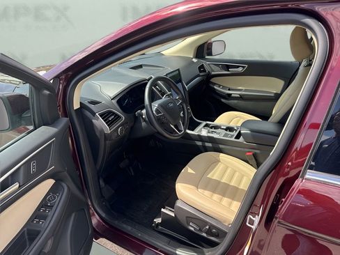 Used 2022 Ford Edge SEL w/ Convenience Package image 9