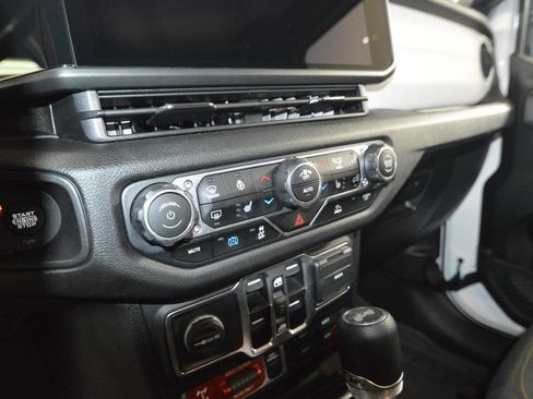 Used 2025 Jeep Wrangler Unlimited Sport S 4xe image 38