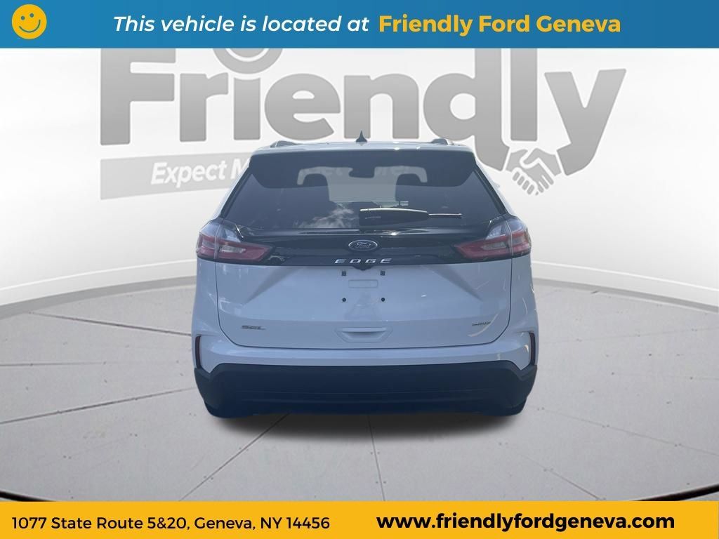 Used 2023 Ford Edge SEL w/ Sport Appearance Package AWD/4WD image 6