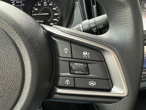 Certified 2025 Subaru Impreza 2.0i image 20