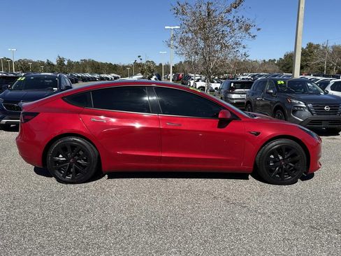 Used 2023 Tesla Model 3 Standard Range image 2