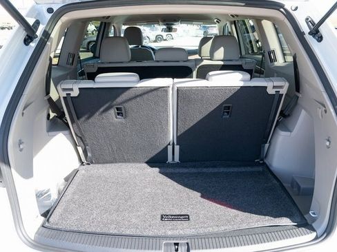 New 2026 Volkswagen Atlas SE image 34