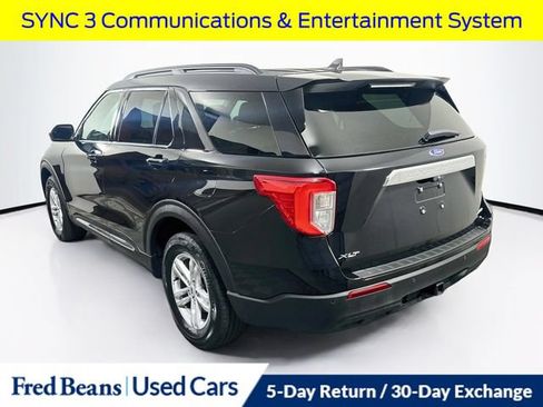 Certified 2023 Ford Explorer XLT w/ Class IV Trailer Tow Package AWD/4WD image 7