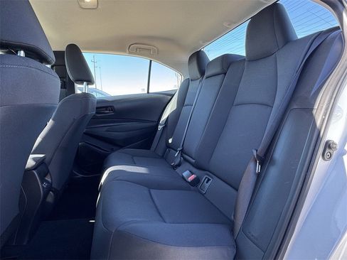 Used 2025 Toyota Corolla LE image 22