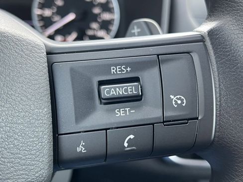 Certified 2025 Nissan Rogue S image 17