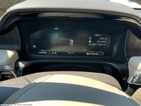 Used 2020 Lincoln Aviator Reserve w/ Equipment Group 202A AWD/4WD image 13