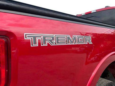 Used 2021 Ford F250 Lariat w/ Tremor Off-Road Package AWD/4WD image 13