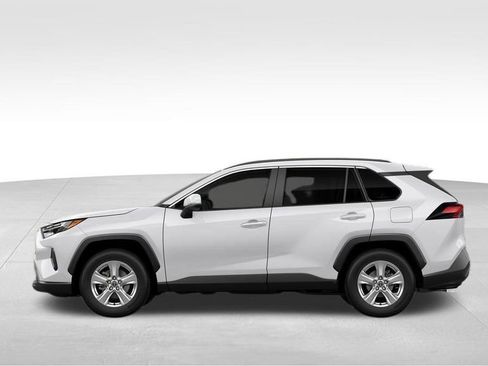 New 2025 Toyota RAV4 XLE image 4