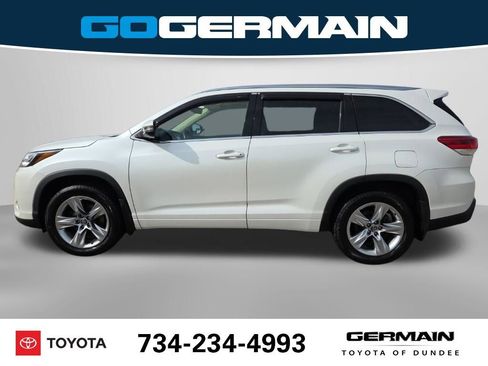 Used 2018 Toyota Highlander Limited image 11