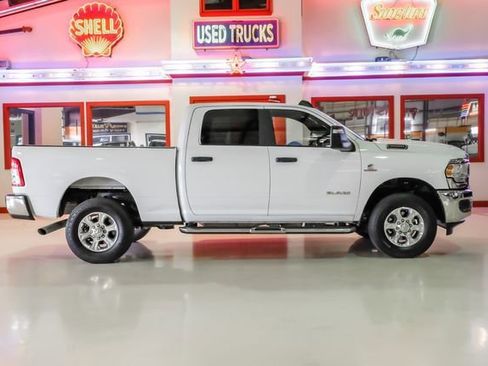 Used 2024 RAM 2500 Big Horn image 10