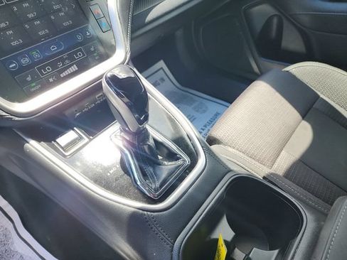 Used 2023 Subaru Outback Premium AWD/4WD image 23