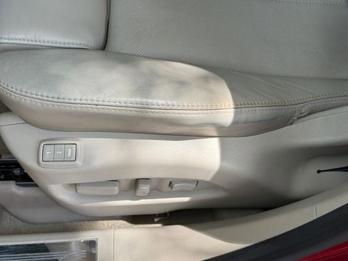 Used 2015 Cadillac SRX Luxury w/ Driver Awareness Package FWD image 20