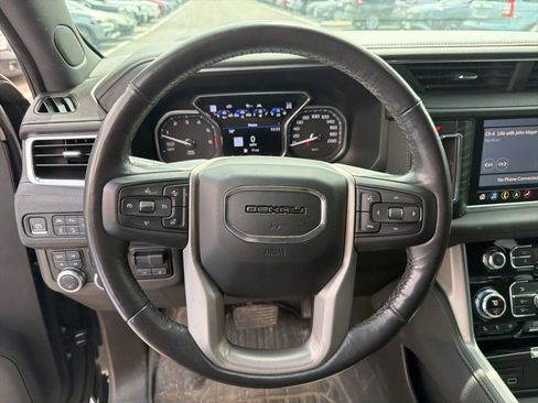Used 2021 GMC Yukon Denali w/ Denali Ultimate Package AWD/4WD image 20
