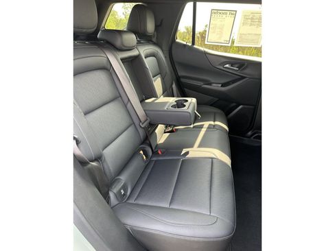 Certified 2025 Chevrolet Equinox LT w/ Convenience Package II FWD image 34