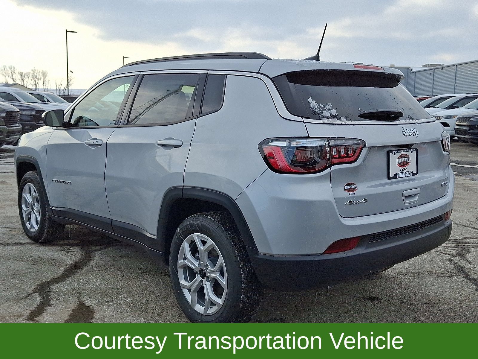 New 2026 Jeep Compass Latitude AWD/4WD image 3