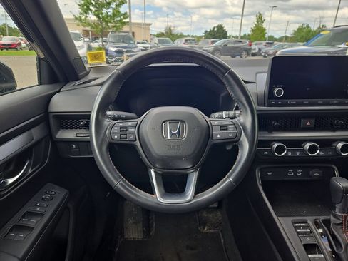 Used 2024 Honda CR-V Sport image 15