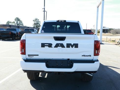 New 2026 RAM 2500 Big Horn AWD/4WD image 7