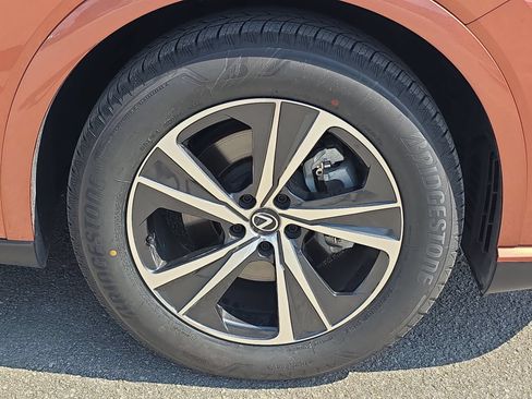 Used 2023 Lexus RX 350 Premium Plus w/ Cold Area Package AWD/4WD image 29