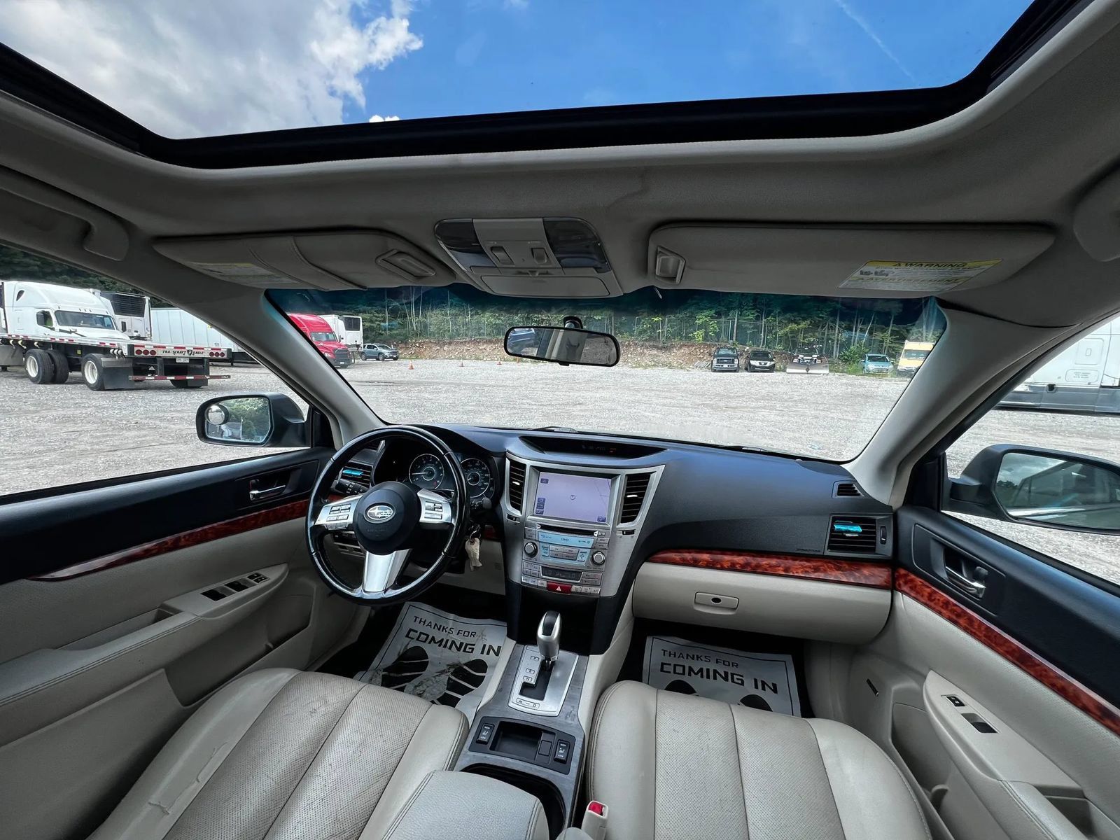 Used 2010 Subaru Outback 2.5i Limited AWD/4WD image 13
