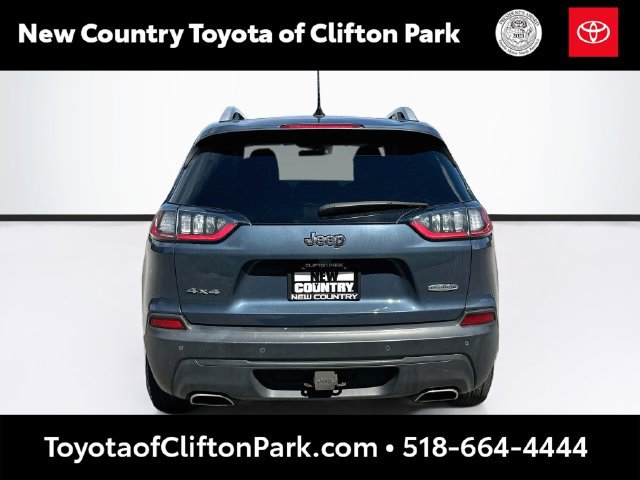 Used 2019 Jeep Cherokee Latitude Plus w/ Trailer Tow Group AWD/4WD image 6