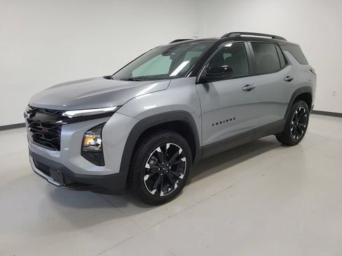 Used 2026 Chevrolet Equinox RS w/ LPO, Floor Liner Package AWD/4WD image 3