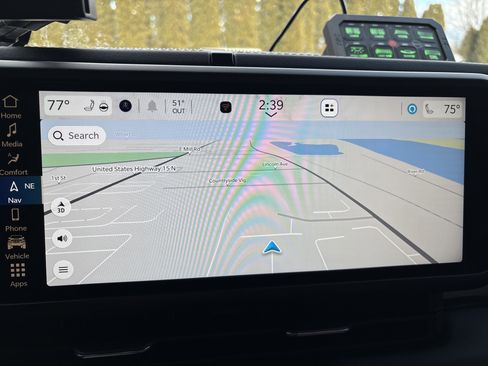 Used 2024 Jeep Wrangler Sahara w/ Technology Group image 28