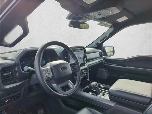 Used 2025 Ford F150 Lariat w/ Equipment Group 501A Mid AWD/4WD image 13