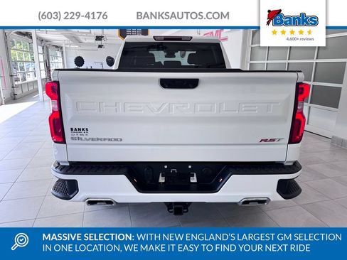 Used 2024 Chevrolet Silverado 1500 RST w/ Z71 Off-Road Package AWD/4WD image 8