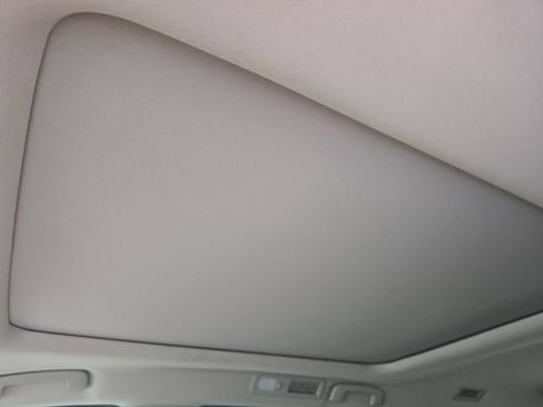 Certified 2022 Nissan Pathfinder Platinum w/ Lighting Package (N93) FWD image 24