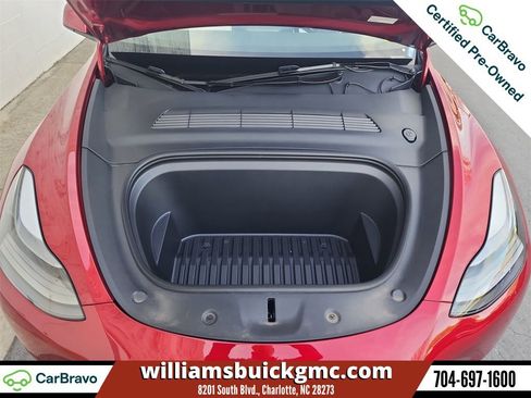 Used 2024 Tesla Model Y Performance image 28