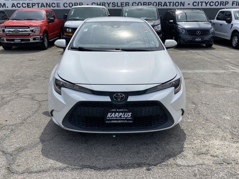 Used 2020 Toyota Corolla LE w/ Carpet Mat Package (TMS) image 3