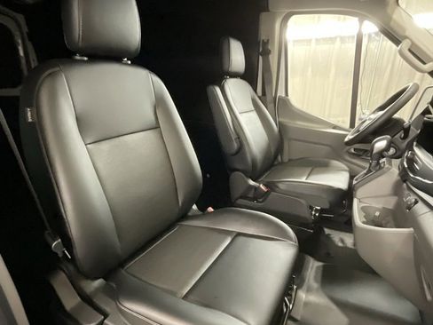 New 2025 Ford Transit 250 148 Medium Roof w/ Load Area Protection Package image 10