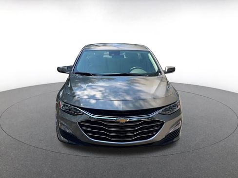 Used 2024 Chevrolet Malibu LT image 4