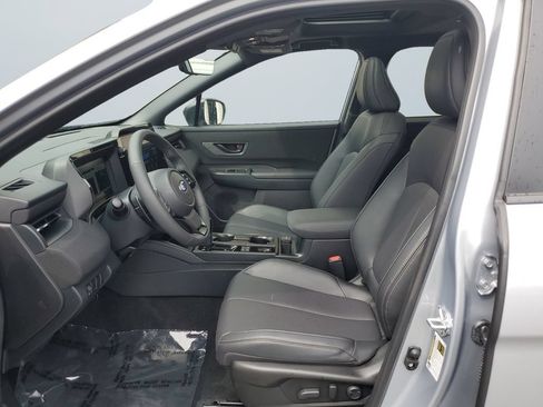 Certified 2026 Subaru Outback Limited AWD/4WD image 9