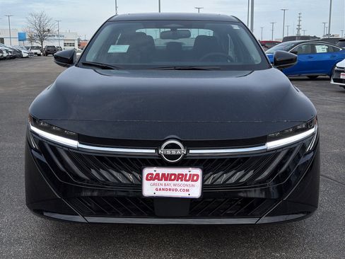 New 2026 Nissan Sentra SV w/ SV Convenience Package image 3