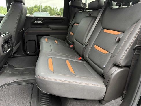 Used 2025 GMC Sierra 2500 AT4 w/ AT4 Premium Plus Package AWD/4WD image 26