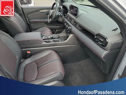 New 2026 Honda Pilot Black Edition image 18