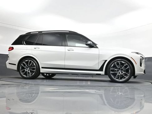 Used 2024 BMW X7 M60i w/ Executive Package AWD/4WD image 34