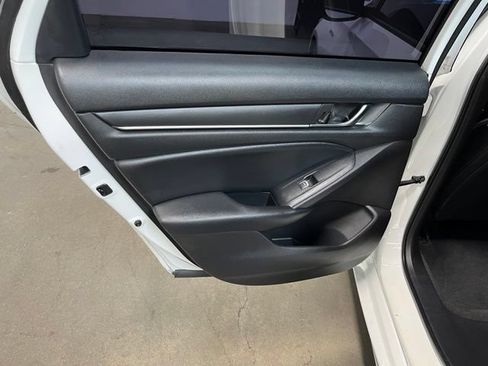 Used 2022 Honda Accord Sport image 20