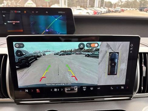 Used 2025 Ford Expedition Active image 25