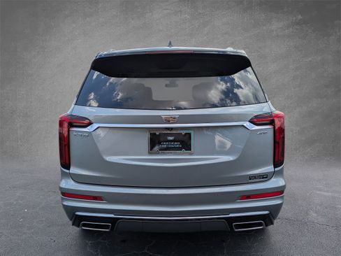 Certified 2023 Cadillac XT6 Premium Luxury FWD image 4