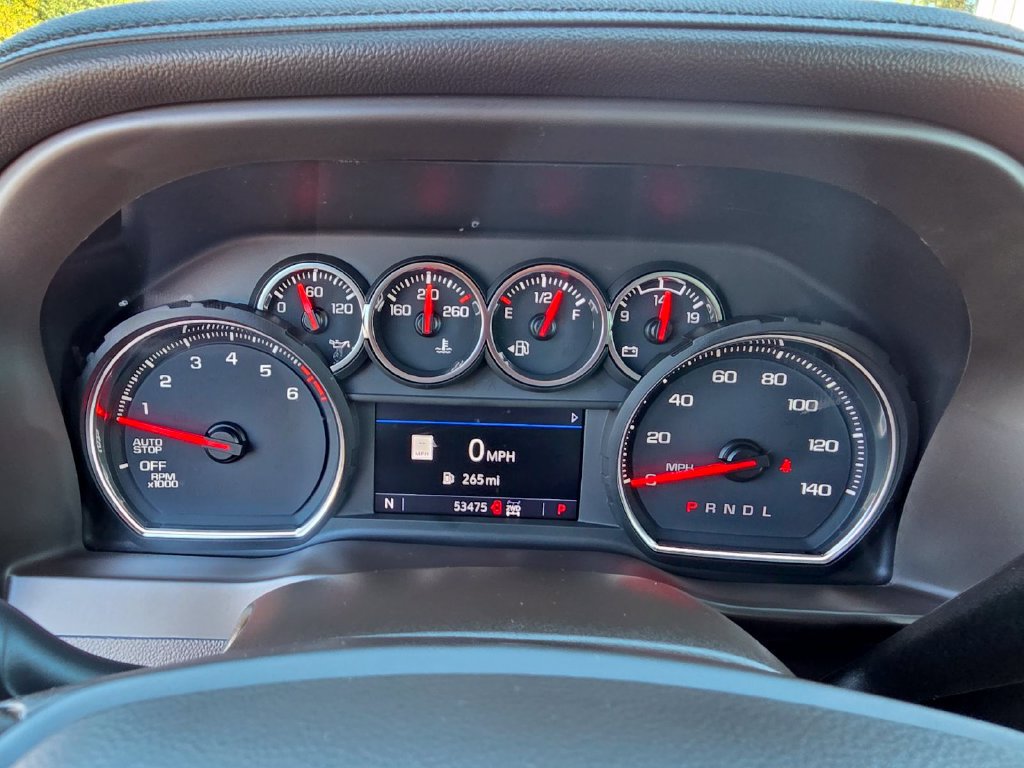 Used 2022 Chevrolet Silverado 1500 LTZ w/ LTZ Premium Package AWD/4WD image 17