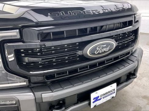 Used 2022 Ford F250 Lariat w/ Tremor Off-Road Package AWD/4WD image 30