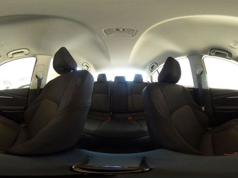 Used 2025 Toyota Camry LE image 36