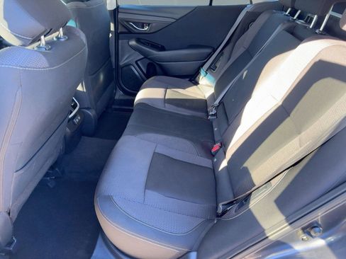 Used 2022 Subaru Outback Premium image 15