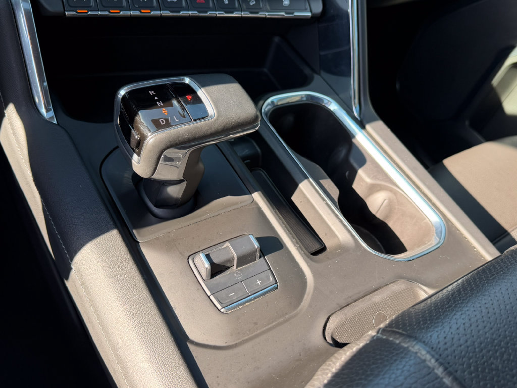 Used 2024 GMC Sierra 1500 Denali AWD/4WD image 44
