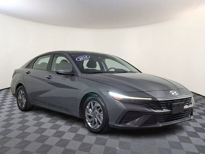 Used 2024 Hyundai Elantra SEL