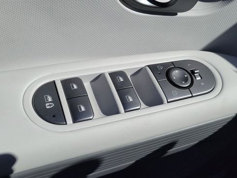 New 2026 Hyundai Ioniq 5 SEL image 14